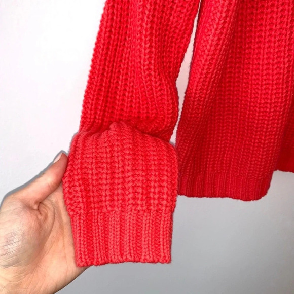 Express Neon Pink Boxy Crop Tight Knit Pullover Sweater Medium Women’s - Picture 4 of 9